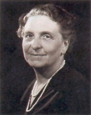 Ambiveri Betty ritratto 2.jpg